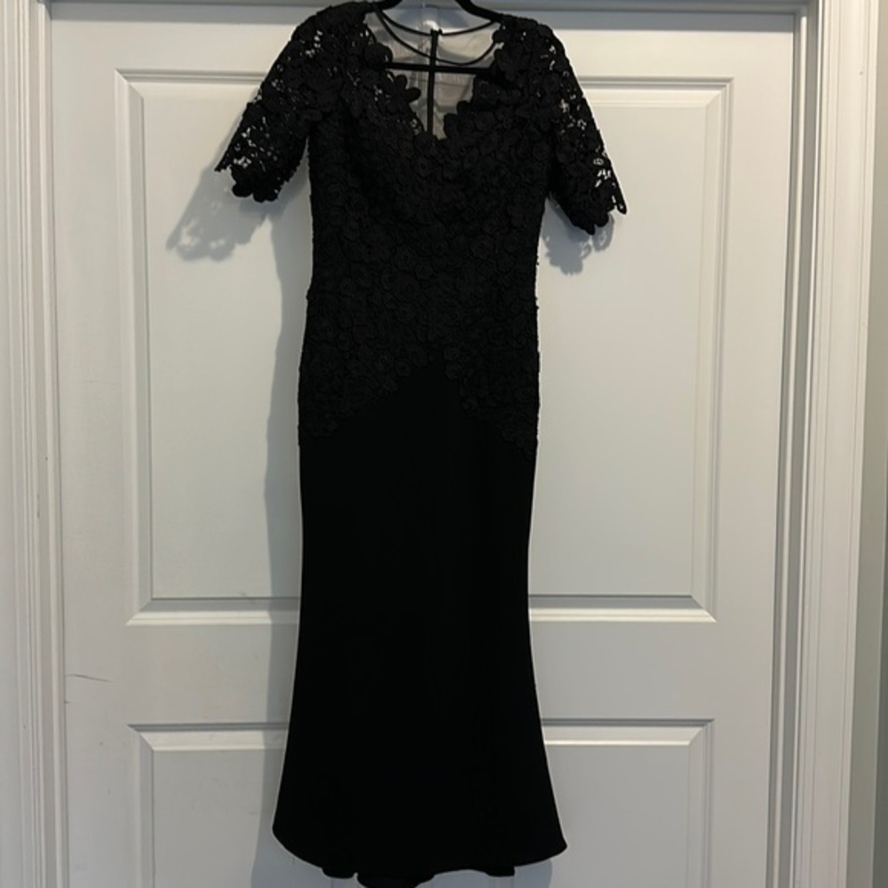 Black Lace Teri Jon Dress Size 4 formal long